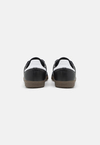 adidas Samba OG Black White Gum