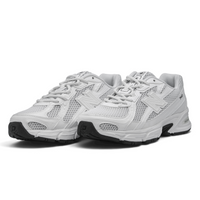 New Balance 740 White